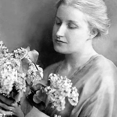 foto de perfil de Thea von Harbou